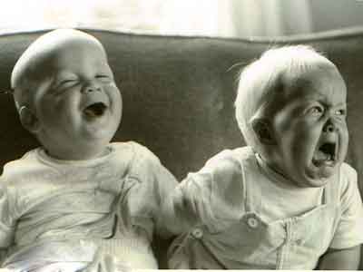 MÜBKİ / MÜDHİK ( Ağladan / güldürən)